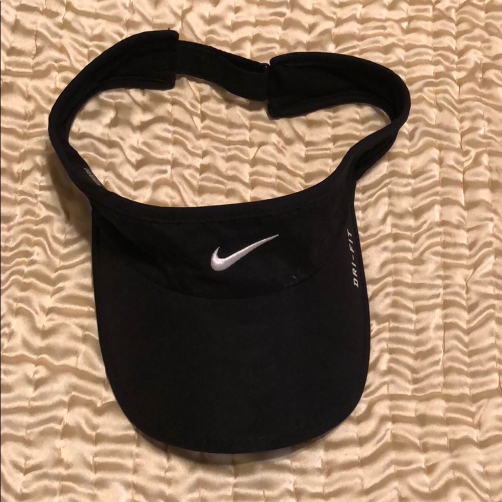 Nike sun visor
